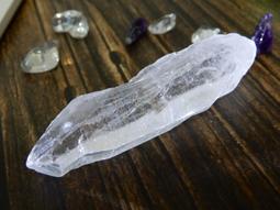 .＆紫愛水晶＆.pizza＊天然紫水晶原礦 ( 產地: 烏拉圭 ) 尺寸:約40*28*25(mm) 重約37.2g 歷史價格詳細信息