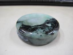 天然A貨翡翠透綠墨翠觀音吊墜掛件尺寸：63.1*38.6*6.0mm無紋裂實物實拍，自然光 歷史價格詳細信息