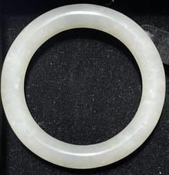 古玉【和闐青玉雙龍搶珠橢圓對鐲】 歷史價格詳細信息