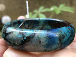 天然松花石山子擺件，保真天然，很大，20多斤吧，長30cm.4923 歷史價格詳細信息