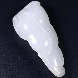 免運費 和闐玉和田玉籽料原皮飄金絲䝛貅項鍊吊墜一雙～大～H 玉體溫潤  小巧精緻 歷史價格詳細信息