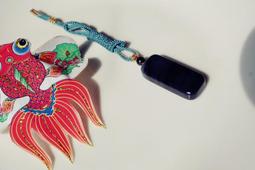 籽料仿古雙龍雞心佩新疆和闐玉籽料白玉灑金皮鏤空吊墜掛件，重1 歷史價格詳細信息