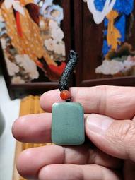 和闐玉沙棗青籽料手鐲，寬版，料子很細，上面留有毛孔，內徑55 歷史價格詳細信息