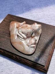 雕刻細膩的糕點模具多孔圖案，惜黑的部分被火燒過，品相如圖，看20284 歷史價格詳細信息