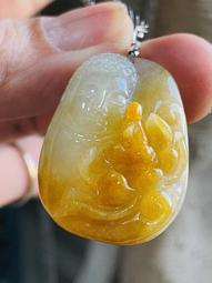 緬甸玉冰白翡翠豆子銀扣項墜 真品天然 A貨冰糯種四季豆吊墜配證書 歷史價格詳細信息