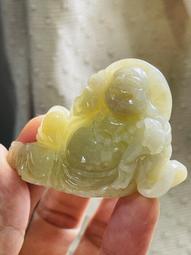 天然A貨緬甸玉 冰潤三彩手工雕佛公/臥彌勒翡翠擺件 膠潤黃綠白過渡天然色 工立體肚大法像福氣 歷史價格詳細信息