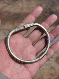 明清代銀手鐲，老銀馬蹄鐲，帶雕工，福壽寓意好，手鐲內測有破， 歷史價格詳細信息