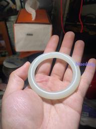 清代瓦子嵌盒子 尺寸：13*9*5.86 人物瓦子鑲嵌，品相OK，很適合實用裝玉件兒，只賣瓦子錢，送盒子，盒子也是老的，啥木頭不知道 歷史價格詳細信息