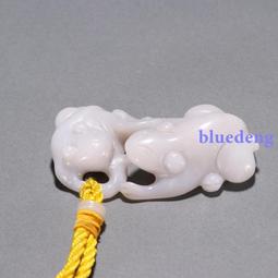 清代和田玉雙面巧雕蝴蝶佩，有一綹，尺寸76&times;51&times;4.5mm10297 歷史價格詳細信息