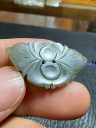 清代和田玉蝴蝶佩，帶點shou衣沁，微微發紫，全美品，無任何10188 歷史價格詳細信息