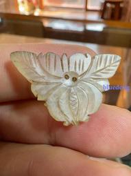 清代岫玉風鳥一對，雕工精湛，一只有殘，永久包真包老，品如圖。53824 歷史價格詳細信息