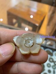 清代岫玉風鳥一對，雕工精湛，一只有殘，永久包真包老，品如圖。53824 歷史價格詳細信息