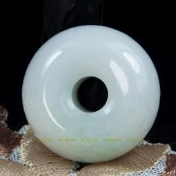 珍珠林~特請設計師打造限量款~~6MM硨磲貝珍珠橄欖綠鑽手鍊#546 歷史價格詳細信息