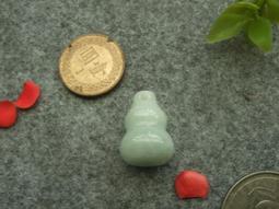 冰潤翡翠葫蘆吊墜  裸石無裂紋冰潤起膠  整體尺寸32mm-15.5mm-7m 翡翠 飾品 收藏【二手】【微淵古董】-3894 歷史價格詳細信息