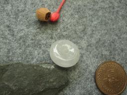 翡翠古琴吊墜正陽綠特別雅致的小掛件創匯期翡翠琴18K金扣子佩戴效果好遠遠處都很搶眼高54寬 歷史價格詳細信息