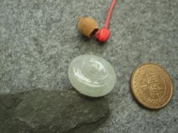 翡翠古琴吊墜正陽綠特別雅致的小掛件創匯期翡翠琴18K金扣子佩戴效果好遠遠處都很搶眼高54寬 歷史價格詳細信息