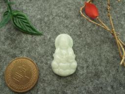 a貨翡翠觀音吊墜  緬甸玉老坑料冰透種水淡綠觀音配證書 歷史價格詳細信息