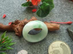 翡翠A貨緬甸玉扳指板指版指戒指戒子內徑22mm#20冰種翡翠媲美和闐碧玉墨玉水晶鑽石【附保證書 】【奇珍館 】d16 歷史價格詳細信息