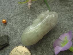 R529挂件❀翡翠玉A貨冰潤烏雞種金瓜+蝙蝠墜子吊墜掛件手把件【緬甸玉翠軒】玉首飾品  適合男女老少 歷史價格詳細信息