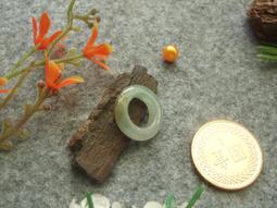 翡翠甜甜圈平安扣 尺寸14.5-2.6 翡翠 飾品 收藏【二手】【祈福閣】-1888 歷史價格詳細信息