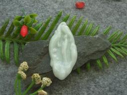 熱銷玉化星月菩提手串108顆佛珠石玉料原生態老陳籽黑金透光文玩手鍊 歷史價格詳細信息