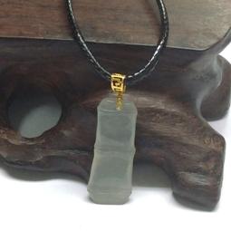 正品緬甸玉石吊飾 玉質還算不錯的玉石 *保平安*防小人*斬桃花最佳飾品[m121] 歷史價格詳細信息