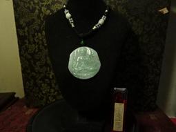 (小胖的店)~冰種翠綠種緬甸玉~山水風景~項鍊 歷史價格詳細信息