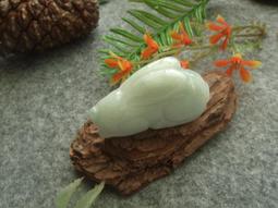 R1620墜子❀翡翠玉A貨水潤白底立體生肖雞墜子吊墜掛件玉珮【緬甸玉翠軒】玉首飾品 適合帥哥美女佩戴 歷史價格詳細信息