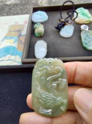 天然翡翠A黃翡黃金馬~馬到成功付賴泰安證書出清下單在打6折 歷史價格詳細信息