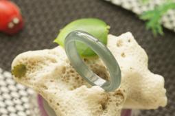 U5295戒指❀ 15# 瓜料天然翡翠A貨水潤藍水（偏灰色）細條戒圈指環戒子【緬甸玉翠軒】玉首飾品 男女款式 歷史價格詳細信息