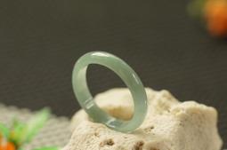 冰天空藍緬料翡翠平安扣  尺寸卡10.07×4.1完美無紋裂冰起膠感正天空 翡翠 飾品 收藏【二手】【微淵古董】-831 歷史價格詳細信息