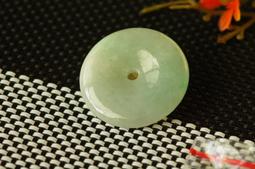 緬甸翡翠吊墜冰潤飄綠甜甜圈掛件k金鑲嵌天然A貨連扣尺寸2 歷史價格詳細信息