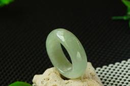 ????玉髓扳指圈戒圈指????珊瑚玉髓Gsu 51戒圍內直徑18mm 手工特挑玉石創作戒指????我穿過妳的溫柔.讓妳沉醉 歷史價格詳細信息