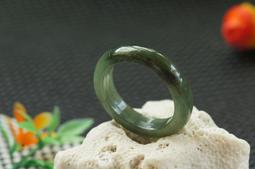 緬甸翡翠戒指幹青鐵生飄花滿綠指環綠玉扳指指環鐵龍生尾戒 歷史價格詳細信息