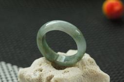 緬甸翡翠指環飄花17.7/18.8毫米全品無瑕疵 上身效果非11223 歷史價格詳細信息