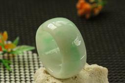 ????玉髓扳指圈戒圈指????珊瑚玉髓Gsu 51戒圍內直徑18mm 手工特挑玉石創作戒指????我穿過妳的溫柔.讓妳沉醉 歷史價格詳細信息