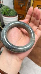 重56.5克和闐玉小把件，新疆且末糖白原石磨的一個隨形把件，35339 歷史價格詳細信息