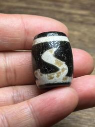 藏傳達洛萬字天珠 老天珠 包漿老氣 風化細膩 品相一流 百搭25203 歷史價格詳細信息