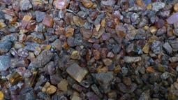 多明尼加琥珀-10 (17.3公克) 歷史價格詳細信息