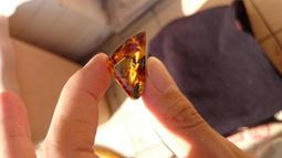 多明尼加琥珀-10 (17.3公克) 歷史價格詳細信息