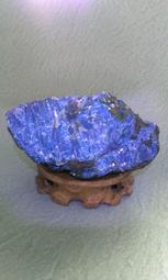 慧明小舖-藍琥珀原礦(帶皮)-不規則形-554g(279) 歷史價格詳細信息