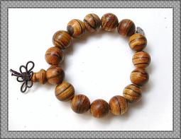 印尼花奇楠手鏈108顆沈香木佛珠手串男女情侶款檀香念珠流行首飾 歷史價格詳細信息