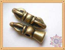 藏傳銅佛像，背光持劍文殊，文殊師利菩薩，胎體厚重，自然老氣，574 歷史價格詳細信息