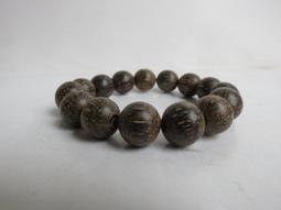 [ 廣緣-手珠 ] A貨  15mm  金絲檀木手珠  ** 不議價 ** 歷史價格詳細信息
