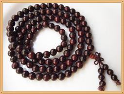 【雅之賞|佛教|藏傳文物】大白傘蓋佛母+觀音經文掛件 全密封防水  吉祥保平安 (10個一組)~205192 歷史價格詳細信息