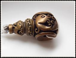 【雅之賞】 *特賣*藏式 15mm 八吉祥 三通佛頭 ~153 歷史價格詳細信息