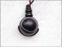 藏傳天珠三通配飾配珠項鏈手串  珠子老氣感十足 包漿醇厚 風25243 歷史價格詳細信息