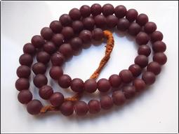 【雅之賞|佛教|特賣* 尼泊爾 小金剛菩提 7-7.5mm精選5瓣 肉紋 蛤蟆背 120顆素珠(實物拍攝)~041101 歷史價格詳細信息