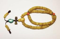 --吉品軒--佛教七寶--紅琉璃唸珠(12mm*108顆)+硨磲綠松石/吉祥結-- #582-3 歷史價格詳細信息