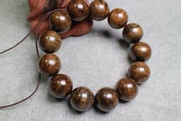 【茶香藝品小舖】新品優惠~極品正宗印度小葉紫檀手珠 佛珠 念珠18mm，高油高密沉水雞血紅少棕眼 歷史價格詳細信息